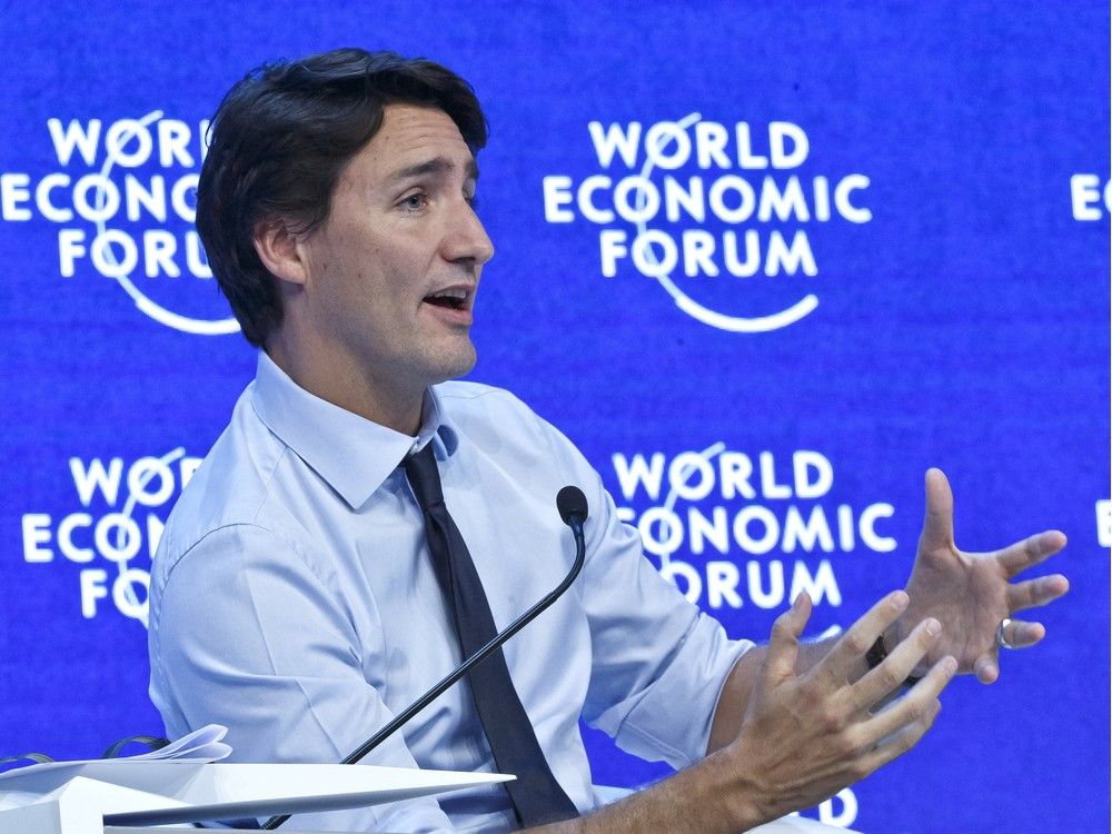 New Justin Trudeau poll youth, women are PM's biggest fans Montreal