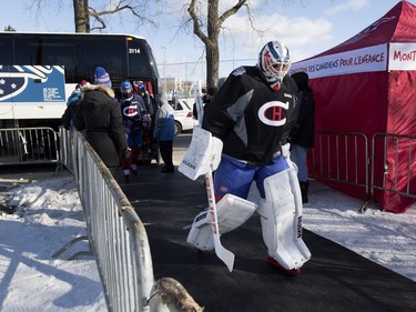 Montreal Canadiens goalie Ben Scrivens arrives for a team practice in Parc Emile in Laval on Monday, Jan. 11, 2016.