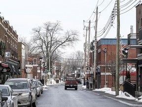 Ste. Anne St. in Ste-Anne-de-Bellevue, Monday January 25, 2016.  Hydro-Québec is in the process of removing hydro lines from poles along the street.   (John Mahoney / MONTREAL GAZETTE)