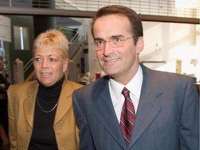 Jean Lapierre, with his wife, Nicole Beaulieu, in Montreal in 2004, when he announced he would run for the Liberal nomination in Outremont.