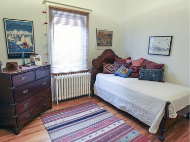 The guest bedroom. (John Mahoney / MONTREAL GAZETTE)