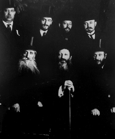Photo from 1924 visit to Montreal of Rabbi Abraham Isaac Kook, bottom centre, Chief Rabbi of British Mandate Palestine, with local rabbis and dignitaries, including Lyon Cohen, top right, and Rabbi Hirsch Cohen, lower left corner. Source: Alex Dworkin Canadian Jewish Archives.