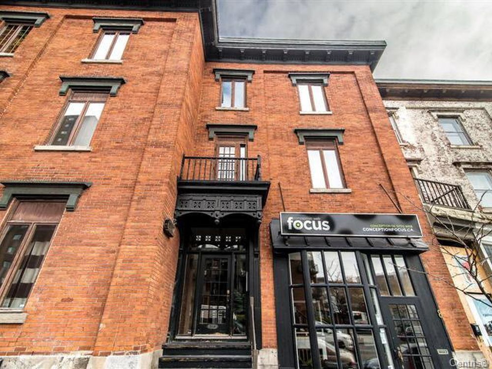 Random Sampler Realestate sales in Vaudreuil, LaSalle and downtown