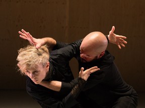 Louise Lecavalier partners with Robert Abubo for her quest in Mille batailles.