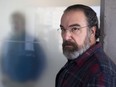 Mandy Patinkin got angry for a good cause at a solo show in New York.