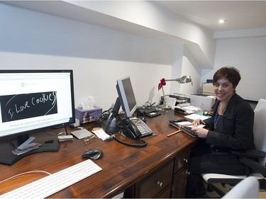 Kimberlie Robert in her basement office. (Pierre Obendrauf / MONTREAL GAZETTE)