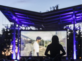 Cinéma sous les étoiles visited Promenade Bellerive in 2014.