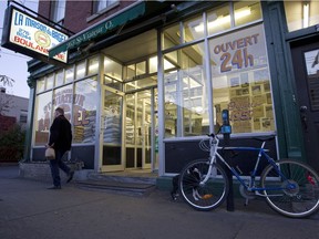 MONTREAL, QUE.: OCTOBER 30, 2014 -- The St Viateur Bagel shop on St Viateur Street in Montreal, Thursday, October 30, 2014.  The bakery has been around since 1957.  (Phil Carpenter / MONTREAL GAZETTE)