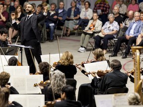 In 2013, Jordan de Souza conducts the Orchestre Philharmonique du Festival during the opening night of the Lachine Music Festival.