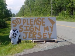 Knowing Sidney Crosby would be in Cole Harbour, N.S., with the Stanley Cup, Darryl Pottie went to extreme measures to try to get the superstar to sign his jersey. It worked. Photo courtesy of Darryl Pottie.
