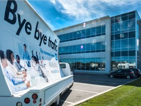 A mobile sign along Highway 40 in Vaudreuil is advertising new office space to companies that would want to relocate to Vaudreuil. Mario Levasseur built the office complex to accommodate firms west of the Île-aux-Tourtes Bridge. (Dave Sidaway / MONTREAL GAZETTE) ORG XMIT: 57085