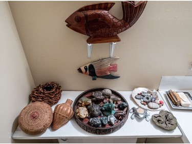 A bathroom displays Cohen's frog collection. (Dave Sidaway / MONTREAL GAZETTE)