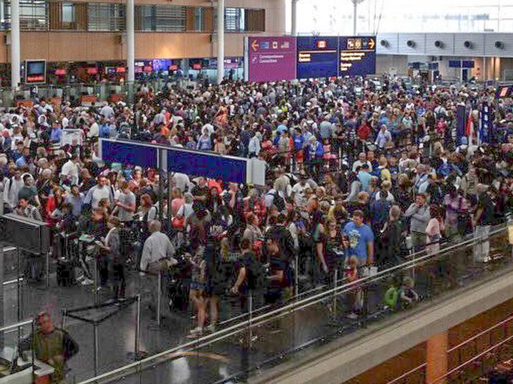 Canadian customs wait times drop at Montreal's Trudeau airport