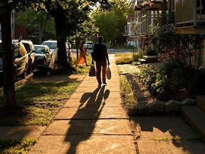 Today's photo, taken in Ahuntsic, was posted by @pyktures.