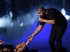 Drake reached out to fans at his namesake Iowa university. Too bad it was a school night.