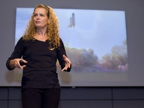 Former astronaut Julie Payette has decide to leave her position with the Montreal Science Centre.