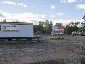 Work has started at the new Plaza Harwood site on Harwood Blvd. in Vaudreuil.  (Peter McCabe / MONTREAL GAZETTE)