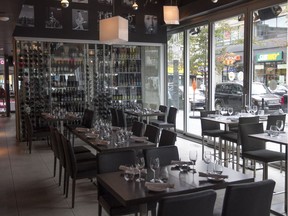 Accords le Bistro is right next to Place des Arts, Club Soda, Metropolis and the Maison symphonique. Perfect for pre- or post-show meals.