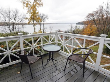 Deck overlooking Lake Massawippi outside the Montcalm cottage at Hovey Manor.