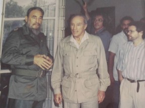 Fidel Castro, Pierre Elliott Trudeau and Kevin Tierney (right).