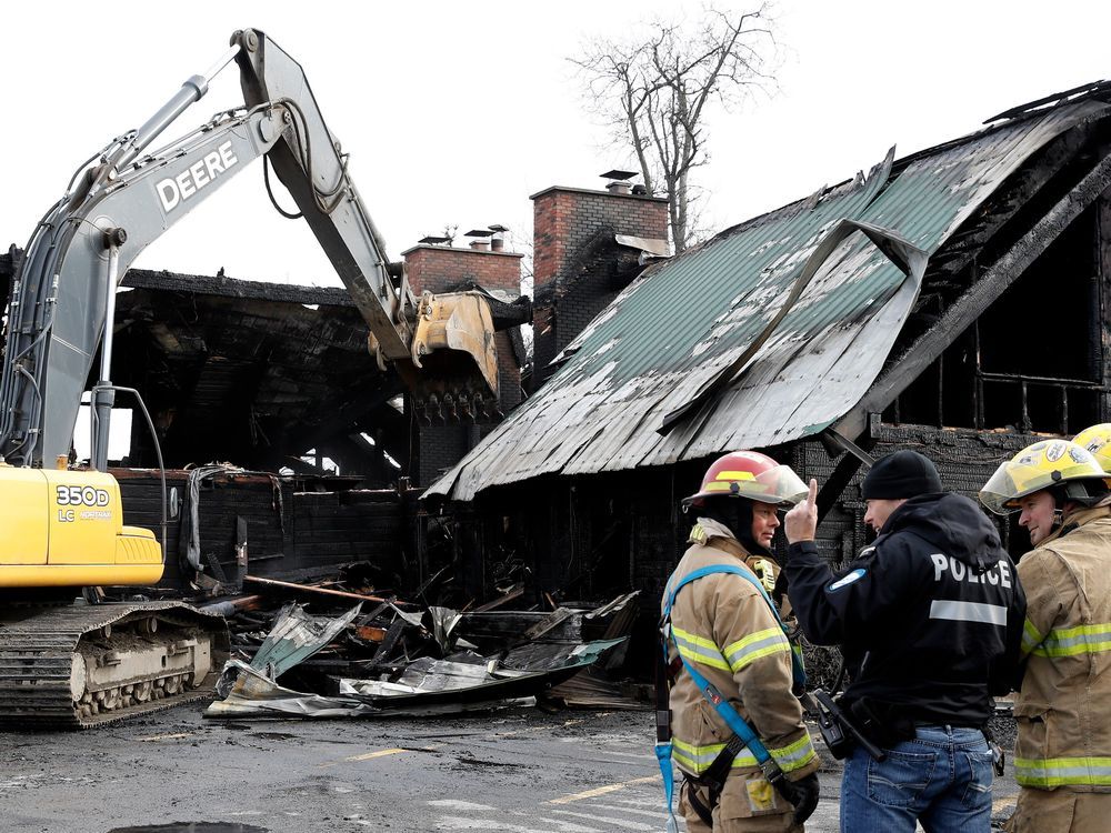 Linguini restaurant in Baie-d'Urfé destroyed in fire | Montreal Gazette