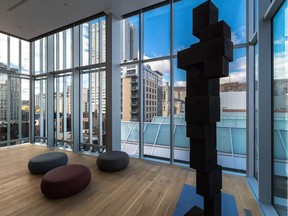 The entrances to the galleries on each level are light-filled atriums that look north to Mount Royal and south to the St. Lawrence River.