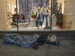 Montreal Mayor Denis Coderre's new mayoral committee on homelessness is a 17-member association of shelter managers, health workers and researchers. (Phil Carpenter / MONTREAL GAZETTE)