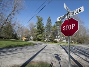 Upper Whitlock Road is one of the privately owned streets in Hudson. (Peter McCabe / MONTREAL GAZETTE)