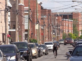 St-Henri residents are offering to help walk people home from the métro after recent attacks.