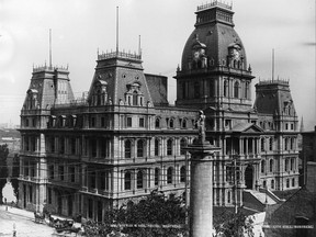 Montreal's city hall, circa 1895, looks very familiar, but only the outside walls remain of the original building that was destroyed by fire in 1922.