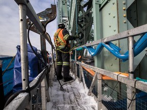Work on the Jacques Cartier Bridge over the weekend will lead to some lane closings.