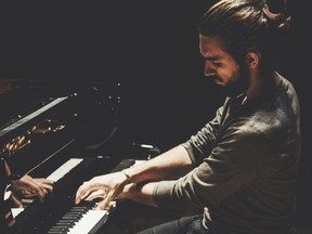 Teo Gheorghiu is sure to win the Concours musical international de Montréal’s prize for best Canadian artist if he makes the semifinals — he is the only one in the competition’s starting field of 24.