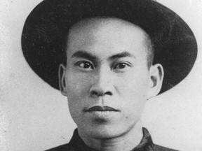 Portrait of an unidentified Chinese man, Montreal, 1895.