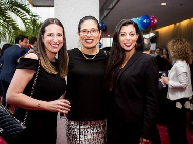 GALCHAT: Maxine Foldiak-Bernstein catches up with Irina Echeverria (wife of  Columbia consul general Sergio Restrepo) and  Israeli deputy consul general Rotem Segev at the recent 40th Anniversary ICRF Benefit Gala. JENNIFER FELLEGI PHOTOGRAPHY