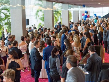 THAT KIND OF FAIRY 'TAIL: Cocktails with amazing food and drink delight the crowd at the recent 40th Anniversary ICRF Benefit Gala.