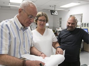 Doctor Rolf Loertscher, left, speaks with dialysis assistant head nurse Judy Dagenais and kidney transplant patient Michael Vietri at the Lakeshore General Hospital.