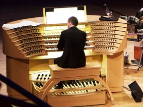 Jean-Willy Kunz has no doubt that he can make the redoubtably classical Grand Orgue Pierre-Béique sound perfectly jazzy on Wednesday evening.