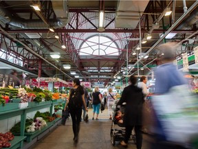 More merchants at the Jean-Talon Market are expected to contribute fresh produce for distribution to local food banks.