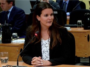 Journalist Monic Néron of 98.5 FM appears before the Chamberland Commission on June 1, 2017. Néron was treated disrespectfully by Laval Police during an investigation, but a Quebec Court statement criticized journalists instead.