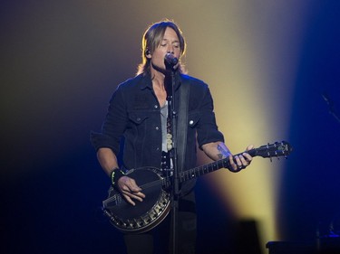 Keith Urban performs in concert at the Bell Centre in Montreal, Saturday, August 12, 2017.