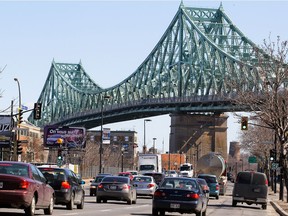 Access to the Jacques Cartier Bridge from the Taschereau Blvd. and Ste-Hélène St. ramps in the South Shore will be closed until Monday at 5 a.m.