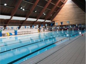 Pointe-Claire is launching a free public swim on weekends at the Aquatic Centre in September.
