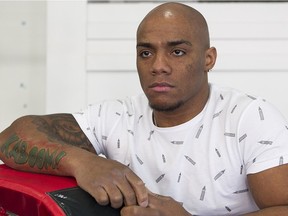 Heavyweight boxer Oscar Rivas, of the Yvon Michel Group, had not fought in the last 14 months because of injuries and the withdrawal of some scheduled opponents.