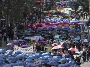 Centraide kicked off its 2017 fundraising campaign with a march with umbrellas through downtown Montreal on Oct. 4.