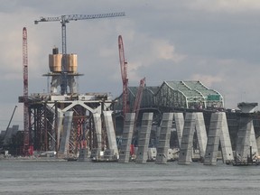 View of the Champlain Bridge and the new bridge that will replace it.