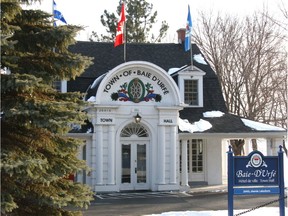 Baie-D-Urfe's town hall is located at 20410 Lakeshore Rd.