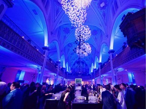 More than 800 stylish supporters descend upon Le Salon Richmond for A Brilliant Night gala cocktail dinatoire for The Neuro.