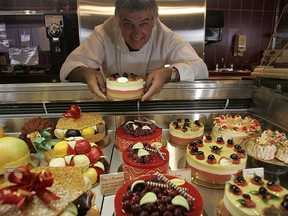 Jean-Michel Cabanes at Pâtisserie de Gascogne's Gouin Blvd. location in 2006. Lineups would snake out the door during the holiday season.