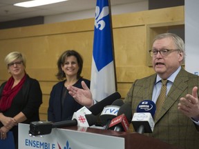 Health Minister Gaétan Barrette told the Montreal Gazette parents should be able to accompany their children during medical evacuations.