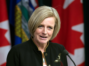 Alberta Premier Rachel Notley reacts to Justin Trudeau's comments regarding the Kinder Morgan pipeline, Feb. 1, 2018